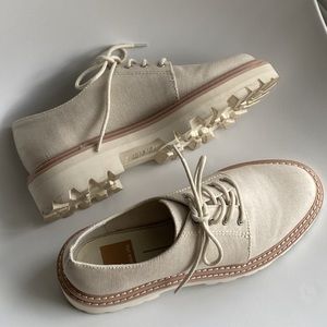 dolce vita martie oxford flats - sandstone canvas - perfect for summer! ☀️